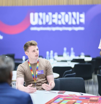 17d7c2373678769f138bb4dffacaa4c41cde321e